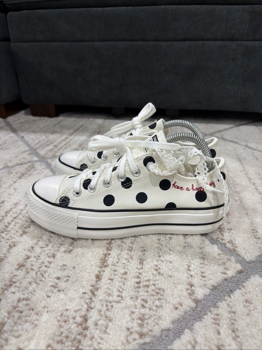 Converse Chuck Taylor All Star Lift Platform Low Shoes Polka Dots Women’s Size 8 - Picture 3 of 8